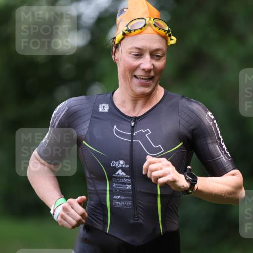 15.06.2025 - 7 Türme Triathlon Michael Strokosch http://msf.ph/oto/7930899 15.06.2025 12:31:02 Schwimmen 383, 670 meine-sportfotos.de
