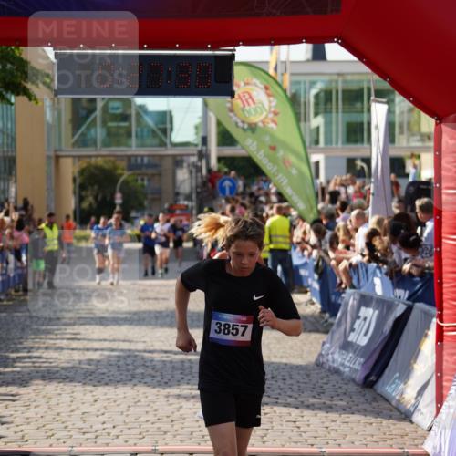13.06.2025 - Holstenköstenlauf Felixshl http://msf.ph/oto/7930914 13.06.2025 17:57:31 Laufen 2058, 2324, 2384, 2907, 3663, 3857 meine-sportfotos.de