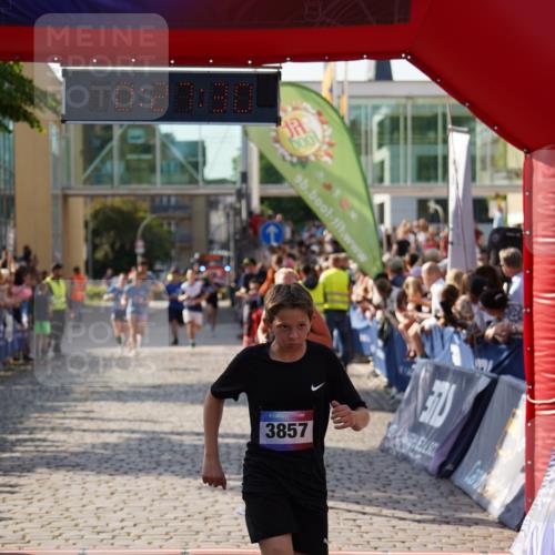 13.06.2025 - Holstenköstenlauf Felixshl http://msf.ph/oto/7930915 13.06.2025 17:57:31 Laufen 2058, 2324, 2384, 2907, 3663, 3857 meine-sportfotos.de