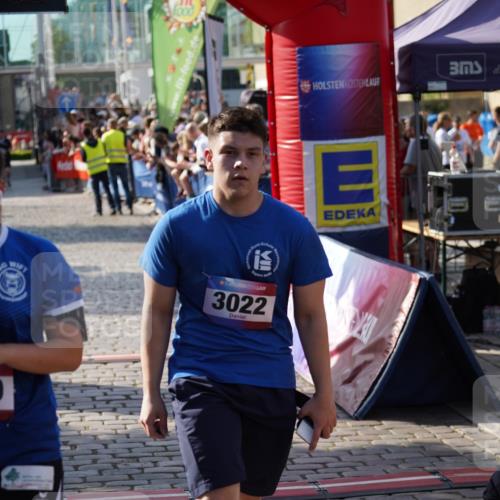 13.06.2025 - Holstenköstenlauf Felixshl http://msf.ph/oto/7930936 13.06.2025 17:57:45 Laufen 2877, 3008, 3022, 3950 meine-sportfotos.de