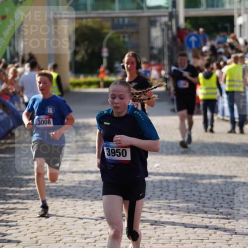 13.06.2025 - Holstenköstenlauf Felixshl http://msf.ph/oto/7930943 13.06.2025 17:57:52 Laufen 2482, 3008, 3166, 3950 meine-sportfotos.de