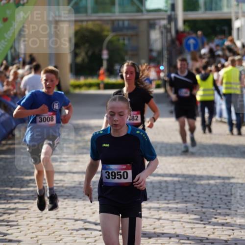 13.06.2025 - Holstenköstenlauf Felixshl http://msf.ph/oto/7930944 13.06.2025 17:57:52 Laufen 2482, 3008, 3166, 3950 meine-sportfotos.de