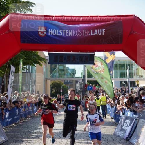13.06.2025 - Holstenköstenlauf Felixshl http://msf.ph/oto/7930973 13.06.2025 17:58:17 Laufen 2486, 2518, 2703, 2791, 3186, 3674, 3989 meine-sportfotos.de
