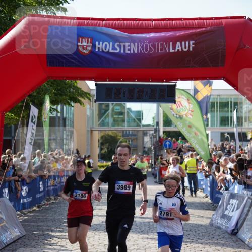 13.06.2025 - Holstenköstenlauf Felixshl http://msf.ph/oto/7930976 13.06.2025 17:58:18 Laufen 2486, 2518, 2703, 2791, 3186, 3674, 3989 meine-sportfotos.de