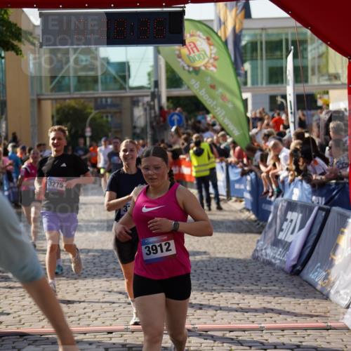13.06.2025 - Holstenköstenlauf Felixshl http://msf.ph/oto/7931116 13.06.2025 17:58:37 Laufen 2609, 2617, 2870, 3162, 3260, 3275, 3312, 3718, 3912, 3975 meine-sportfotos.de