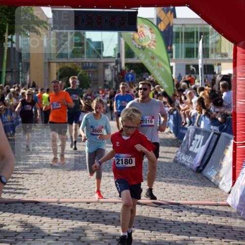 13.06.2025 - Holstenköstenlauf Felixshl http://msf.ph/oto/7931175 13.06.2025 17:58:47 Laufen 2016, 2180, 2181, 2509, 2521, 2522, 2803, 2854, 3079, 3260, 3605, 3962, 3975 meine-sportfotos.de