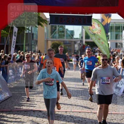 13.06.2025 - Holstenköstenlauf Felixshl http://msf.ph/oto/7931191 13.06.2025 17:58:48 Laufen 2016, 2180, 2181, 2509, 2521, 2522, 2803, 2854, 3079, 3260, 3605, 3962 meine-sportfotos.de