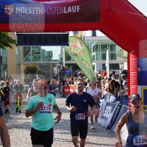 13.06.2025 - Holstenköstenlauf Felixshl http://msf.ph/oto/7931312 13.06.2025 17:59:13 Laufen 2219, 2220, 2318, 2372, 2701, 2879, 3100, 3104, 3242, 3277, 3768 meine-sportfotos.de