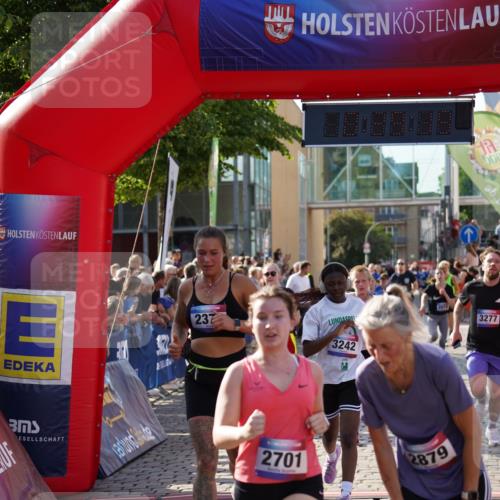 13.06.2025 - Holstenköstenlauf Felixshl http://msf.ph/oto/7931336 13.06.2025 17:59:20 Laufen 2372, 2418, 2642, 2701, 2874, 2879, 3017, 3100, 3242, 3252, 3277, 3289, 3717, 3972 meine-sportfotos.de