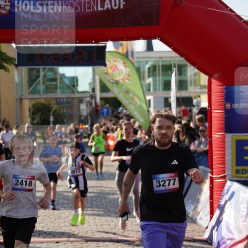 13.06.2025 - Holstenköstenlauf Felixshl http://msf.ph/oto/7931354 13.06.2025 17:59:22 Laufen 2372, 2418, 2642, 2701, 2874, 2879, 3017, 3242, 3252, 3253, 3277, 3289, 3628, 3717, 3972 meine-sportfotos.de