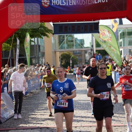 13.06.2025 - Holstenköstenlauf Felixshl http://msf.ph/oto/7931434 13.06.2025 17:59:35 Laufen 2221, 2622, 2904, 2974, 3042, 3583, 3714, 3973 meine-sportfotos.de
