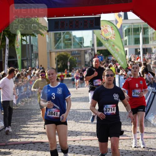13.06.2025 - Holstenköstenlauf Felixshl http://msf.ph/oto/7931437 13.06.2025 17:59:35 Laufen 2221, 2622, 2904, 2974, 3042, 3583, 3714, 3973 meine-sportfotos.de