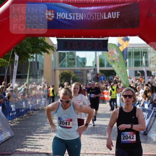 13.06.2025 - Holstenköstenlauf Felixshl http://msf.ph/oto/7931515 13.06.2025 17:59:47 Laufen 2041, 2042, 2326, 2395, 2508, 2627, 2974, 3135, 3145, 3146, 3884, 3890 meine-sportfotos.de