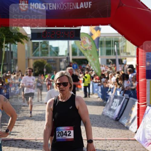 13.06.2025 - Holstenköstenlauf Felixshl http://msf.ph/oto/7931533 13.06.2025 17:59:49 Laufen 2041, 2042, 2395, 2508, 2627, 2746, 3135, 3145, 3146, 3720, 3884, 3890 meine-sportfotos.de