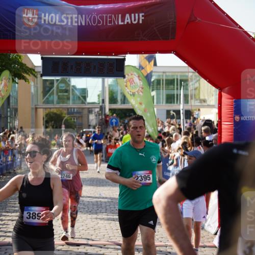13.06.2025 - Holstenköstenlauf Felixshl http://msf.ph/oto/7931590 13.06.2025 17:59:56 Laufen 2118, 2395, 2712, 2746, 2900, 3145, 3146, 3246, 3720, 3884, 3890 meine-sportfotos.de