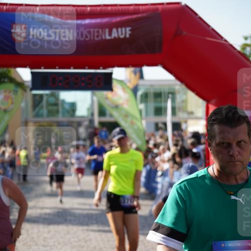 13.06.2025 - Holstenköstenlauf Felixshl http://msf.ph/oto/7931607 13.06.2025 17:59:59 Laufen 2118, 2395, 2503, 2712, 2746, 2900, 3246, 3720, 3750 meine-sportfotos.de