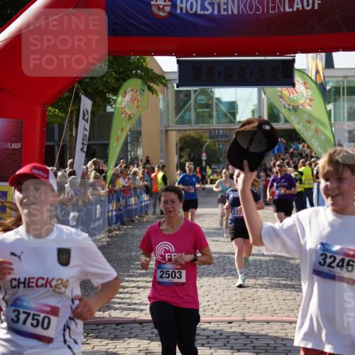 13.06.2025 - Holstenköstenlauf Felixshl http://msf.ph/oto/7931638 13.06.2025 18:00:07 Laufen 2083, 2085, 2118, 2277, 2503, 2733, 3246, 3750 meine-sportfotos.de