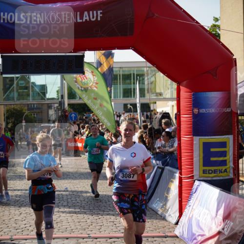 13.06.2025 - Holstenköstenlauf Felixshl http://msf.ph/oto/7931725 13.06.2025 18:00:25 Laufen 2195, 2354, 2392, 2676, 2731, 3087, 3262, 3607, 3669 meine-sportfotos.de