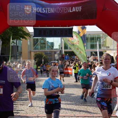 13.06.2025 - Holstenköstenlauf Felixshl http://msf.ph/oto/7931728 13.06.2025 18:00:25 Laufen 2195, 2354, 2392, 2676, 2731, 3087, 3262, 3607, 3669 meine-sportfotos.de