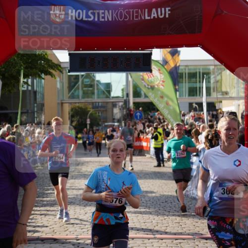 13.06.2025 - Holstenköstenlauf Felixshl http://msf.ph/oto/7931731 13.06.2025 18:00:25 Laufen 2195, 2354, 2392, 2676, 2731, 3087, 3262, 3607, 3669 meine-sportfotos.de