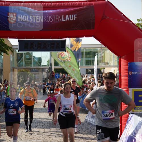 13.06.2025 - Holstenköstenlauf Felixshl http://msf.ph/oto/7931791 13.06.2025 18:00:36 Laufen 2166, 2167, 2195, 2339, 2346, 2351, 2563, 2587, 2808, 3285, 3607, 3647, 3653, 3669, 3803 meine-sportfotos.de