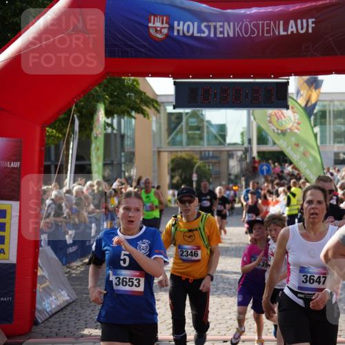 13.06.2025 - Holstenköstenlauf Felixshl http://msf.ph/oto/7931813 13.06.2025 18:00:38 Laufen 2166, 2167, 2339, 2346, 2351, 2375, 2563, 2587, 2808, 3285, 3647, 3653, 3803 meine-sportfotos.de