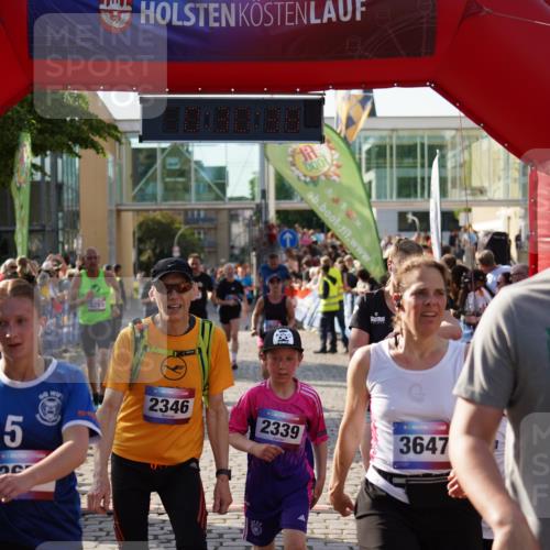 13.06.2025 - Holstenköstenlauf Felixshl http://msf.ph/oto/7931822 13.06.2025 18:00:39 Laufen 2166, 2167, 2339, 2346, 2351, 2375, 2563, 2587, 2614, 2808, 3285, 3647, 3653, 3803 meine-sportfotos.de