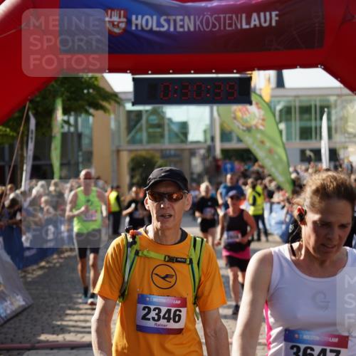 13.06.2025 - Holstenköstenlauf Felixshl http://msf.ph/oto/7931835 13.06.2025 18:00:40 Laufen 2166, 2167, 2339, 2346, 2351, 2375, 2427, 2563, 2587, 2614, 2808, 3285, 3647, 3653, 3803 meine-sportfotos.de