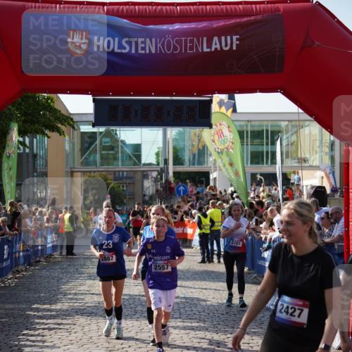 13.06.2025 - Holstenköstenlauf Felixshl http://msf.ph/oto/7931915 13.06.2025 18:00:53 Laufen 2413, 2432, 2557, 2811, 2887, 3101, 3201, 3261, 3956 meine-sportfotos.de