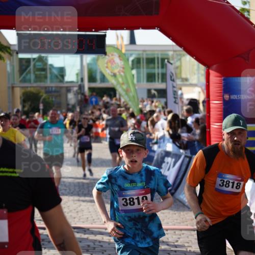 13.06.2025 - Holstenköstenlauf Felixshl http://msf.ph/oto/7931967 13.06.2025 18:01:05 Laufen 2419, 2455, 2470, 2496, 2740, 2785, 2871, 3201, 3256, 3261, 3298, 3713, 3723, 3733, 3793, 3818, 3819 meine-sportfotos.de
