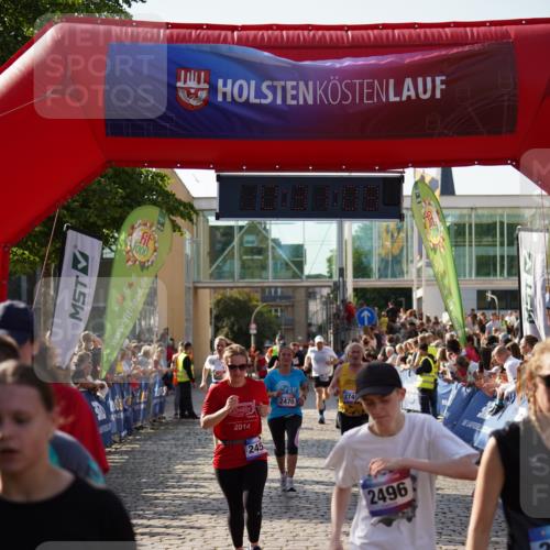 13.06.2025 - Holstenköstenlauf Felixshl http://msf.ph/oto/7932009 13.06.2025 18:01:10 Laufen 2419, 2455, 2470, 2496, 2505, 2740, 2785, 2814, 2853, 2871, 3256, 3267, 3269, 3273, 3298, 3713, 3733, 3814, 3909 meine-sportfotos.de