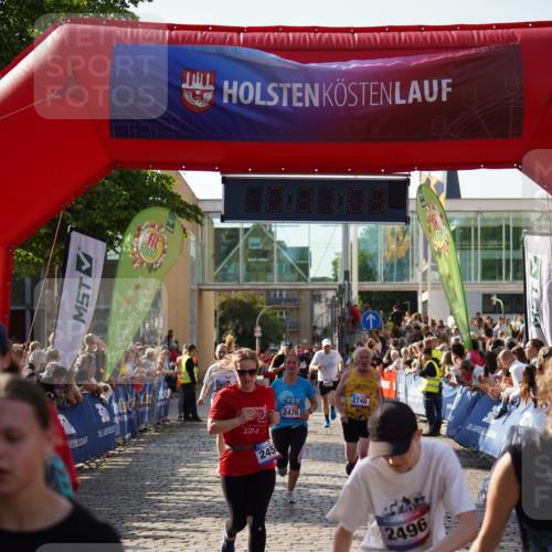 13.06.2025 - Holstenköstenlauf Felixshl http://msf.ph/oto/7932012 13.06.2025 18:01:10 Laufen 2419, 2455, 2470, 2496, 2505, 2740, 2785, 2814, 2853, 2871, 3256, 3267, 3269, 3273, 3298, 3713, 3733, 3814, 3909 meine-sportfotos.de