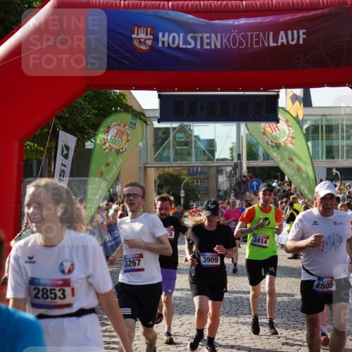 13.06.2025 - Holstenköstenlauf Felixshl http://msf.ph/oto/7932102 13.06.2025 18:01:17 Laufen 2470, 2505, 2740, 2796, 2814, 2853, 3267, 3269, 3273, 3608, 3814, 3909 meine-sportfotos.de