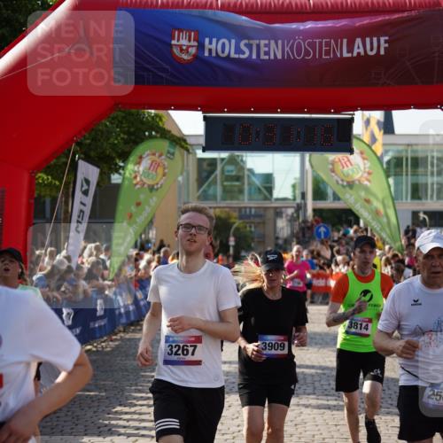 13.06.2025 - Holstenköstenlauf Felixshl http://msf.ph/oto/7932126 13.06.2025 18:01:18 Laufen 2505, 2796, 2814, 2842, 2853, 3267, 3269, 3273, 3608, 3814, 3909 meine-sportfotos.de
