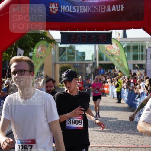 13.06.2025 - Holstenköstenlauf Felixshl http://msf.ph/oto/7932131 13.06.2025 18:01:19 Laufen 2505, 2796, 2814, 2816, 2842, 2853, 3267, 3269, 3273, 3608, 3814, 3909 meine-sportfotos.de