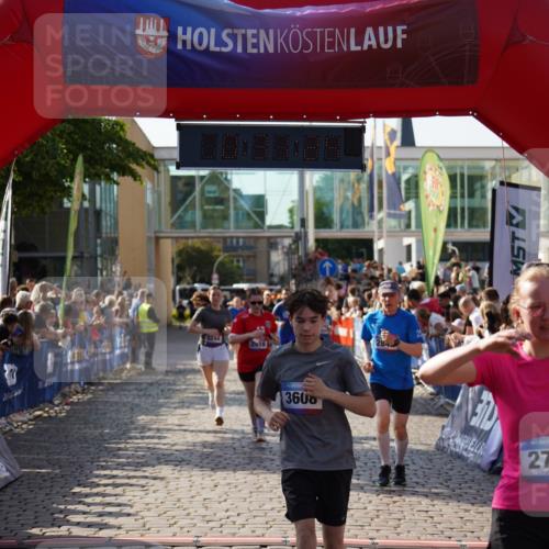 13.06.2025 - Holstenköstenlauf Felixshl http://msf.ph/oto/7932188 13.06.2025 18:01:25 Laufen 2796, 2815, 2816, 2842, 2894, 3244, 3585, 3608 meine-sportfotos.de