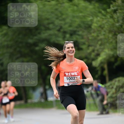 15.06.2025 - REWE Women's Run Dr. Thomas Lammeyer http://msf.ph/oto/7932245 15.06.2025 09:14:51 Laufen 1002 meine-sportfotos.de