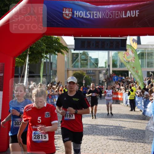 13.06.2025 - Holstenköstenlauf Felixshl http://msf.ph/oto/7932317 13.06.2025 18:01:35 Laufen 2288, 2425, 2815, 2890, 2894, 3023, 3197, 3585, 3711 meine-sportfotos.de