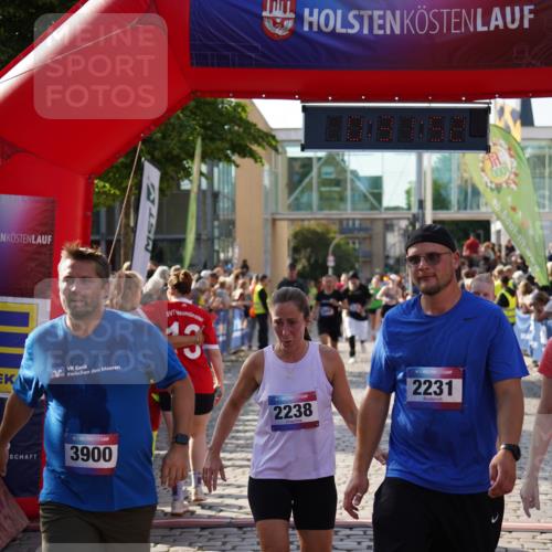 13.06.2025 - Holstenköstenlauf Felixshl http://msf.ph/oto/7932448 13.06.2025 18:01:53 Laufen 2005, 2068, 2231, 2232, 2238, 2252, 2856, 2920, 3121, 3579, 3618, 3726, 3800, 3900 meine-sportfotos.de