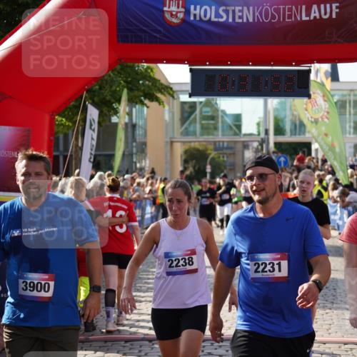 13.06.2025 - Holstenköstenlauf Felixshl http://msf.ph/oto/7932454 13.06.2025 18:01:53 Laufen 2005, 2068, 2231, 2232, 2238, 2252, 2856, 2920, 3121, 3579, 3618, 3726, 3800, 3900 meine-sportfotos.de