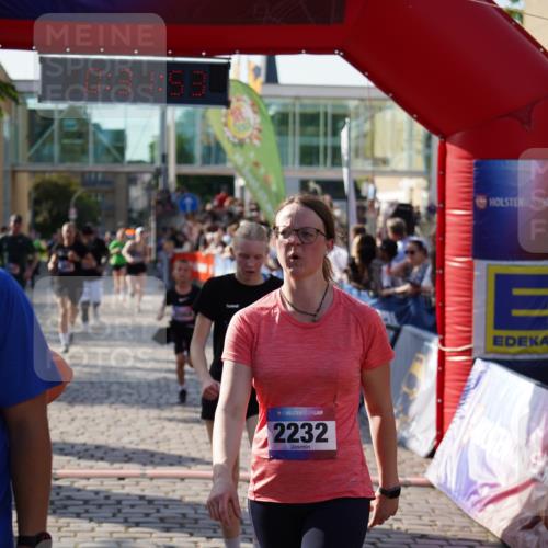 13.06.2025 - Holstenköstenlauf Felixshl http://msf.ph/oto/7932478 13.06.2025 18:01:54 Laufen 2005, 2068, 2231, 2232, 2238, 2252, 2279, 2856, 2920, 3121, 3579, 3618, 3726, 3800, 3900 meine-sportfotos.de