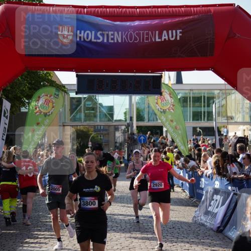 13.06.2025 - Holstenköstenlauf Felixshl http://msf.ph/oto/7932506 13.06.2025 18:01:58 Laufen 2005, 2068, 2279, 2435, 2916, 2920, 3121, 3617, 3618, 3726, 3752, 3800 meine-sportfotos.de