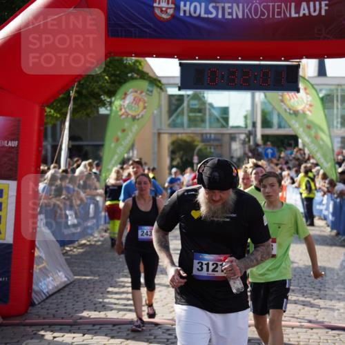 13.06.2025 - Holstenköstenlauf Felixshl http://msf.ph/oto/7932575 13.06.2025 18:02:02 Laufen 2005, 2279, 2435, 2916, 2920, 2998, 3121, 3161, 3296, 3617, 3618, 3726, 3752, 3800 meine-sportfotos.de