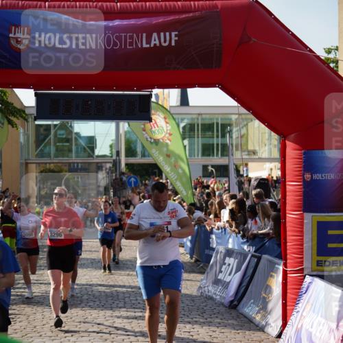 13.06.2025 - Holstenköstenlauf Felixshl http://msf.ph/oto/7932622 13.06.2025 18:02:09 Laufen 2013, 2410, 2994, 2998, 3090, 3095, 3161, 3296, 3578, 3630, 3927 meine-sportfotos.de
