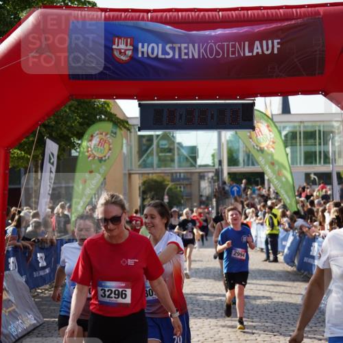 13.06.2025 - Holstenköstenlauf Felixshl http://msf.ph/oto/7932663 13.06.2025 18:02:12 Laufen 2010, 2013, 2410, 2502, 2994, 2998, 3090, 3095, 3161, 3296, 3578, 3606, 3630, 3927 meine-sportfotos.de