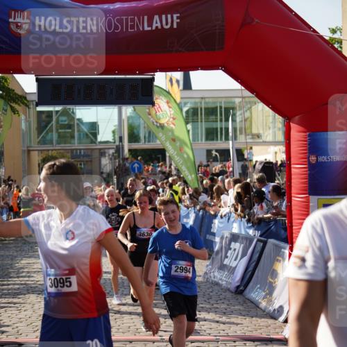 13.06.2025 - Holstenköstenlauf Felixshl http://msf.ph/oto/7932691 13.06.2025 18:02:13 Laufen 2009, 2010, 2013, 2410, 2502, 2994, 3090, 3095, 3296, 3578, 3606, 3630, 3927 meine-sportfotos.de