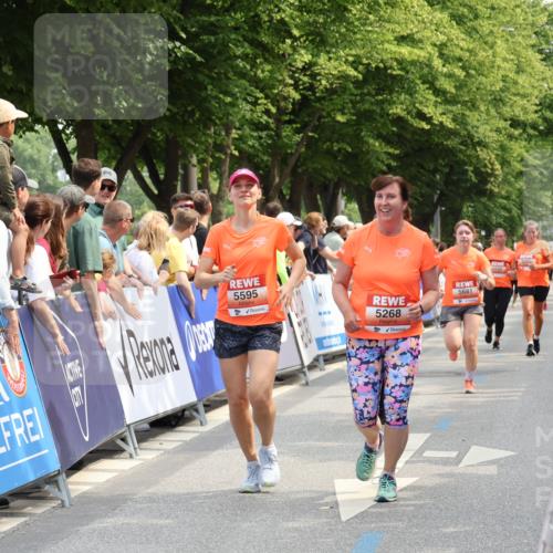 15.06.2025 - REWE Women's Run Strokosch-Dieckow http://msf.ph/oto/7932741 15.06.2025 11:04:30 Ziel 5007, 5018, 5076, 5268, 5448, 5595, 5681 meine-sportfotos.de