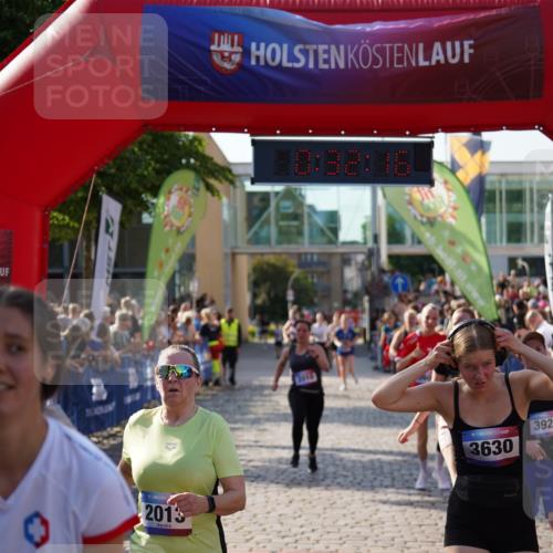 13.06.2025 - Holstenköstenlauf Felixshl http://msf.ph/oto/7932767 13.06.2025 18:02:17 Laufen 2009, 2010, 2013, 2410, 2449, 2502, 2679, 2994, 3141, 3310, 3578, 3606, 3630, 3635, 3927 meine-sportfotos.de