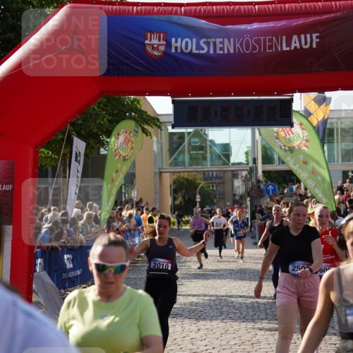 13.06.2025 - Holstenköstenlauf Felixshl http://msf.ph/oto/7932785 13.06.2025 18:02:18 Laufen 2009, 2010, 2013, 2410, 2449, 2502, 2679, 3046, 3141, 3310, 3578, 3606, 3630, 3635, 3807, 3927 meine-sportfotos.de