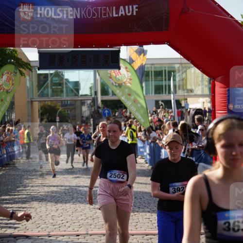 13.06.2025 - Holstenköstenlauf Felixshl http://msf.ph/oto/7932818 13.06.2025 18:02:19 Laufen 2009, 2010, 2013, 2410, 2449, 2502, 2679, 3000, 3046, 3078, 3141, 3310, 3578, 3606, 3635, 3807, 3927 meine-sportfotos.de